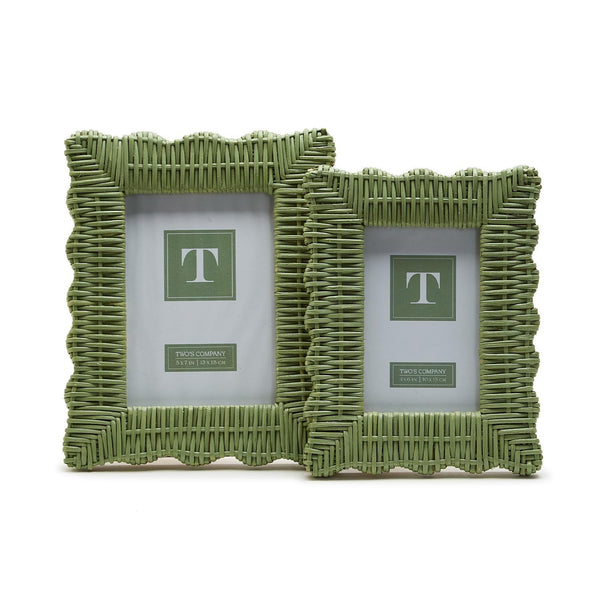Green Wicker Scallop Frame