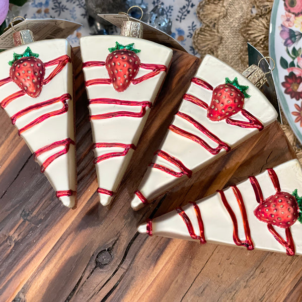 Cheesecake Ornament